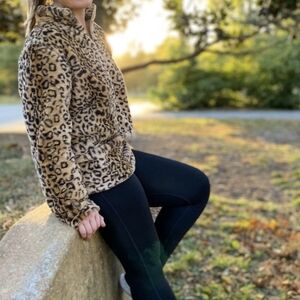 Pink Lily Leopard Print Sherpa